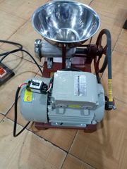 Máy xay đùn 32 chân sắt 3.0kw