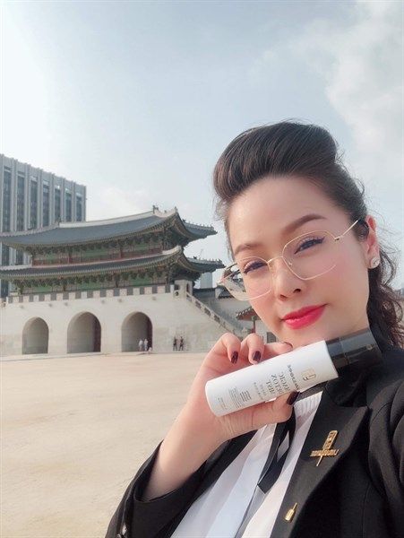 Xịt khoáng thải độc da Magic Detox Mist Laura Sunshine Nhật Kim Anh