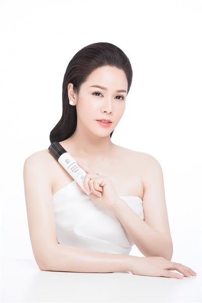 Xịt khoáng thải độc da Magic Detox Mist Laura Sunshine Nhật Kim Anh