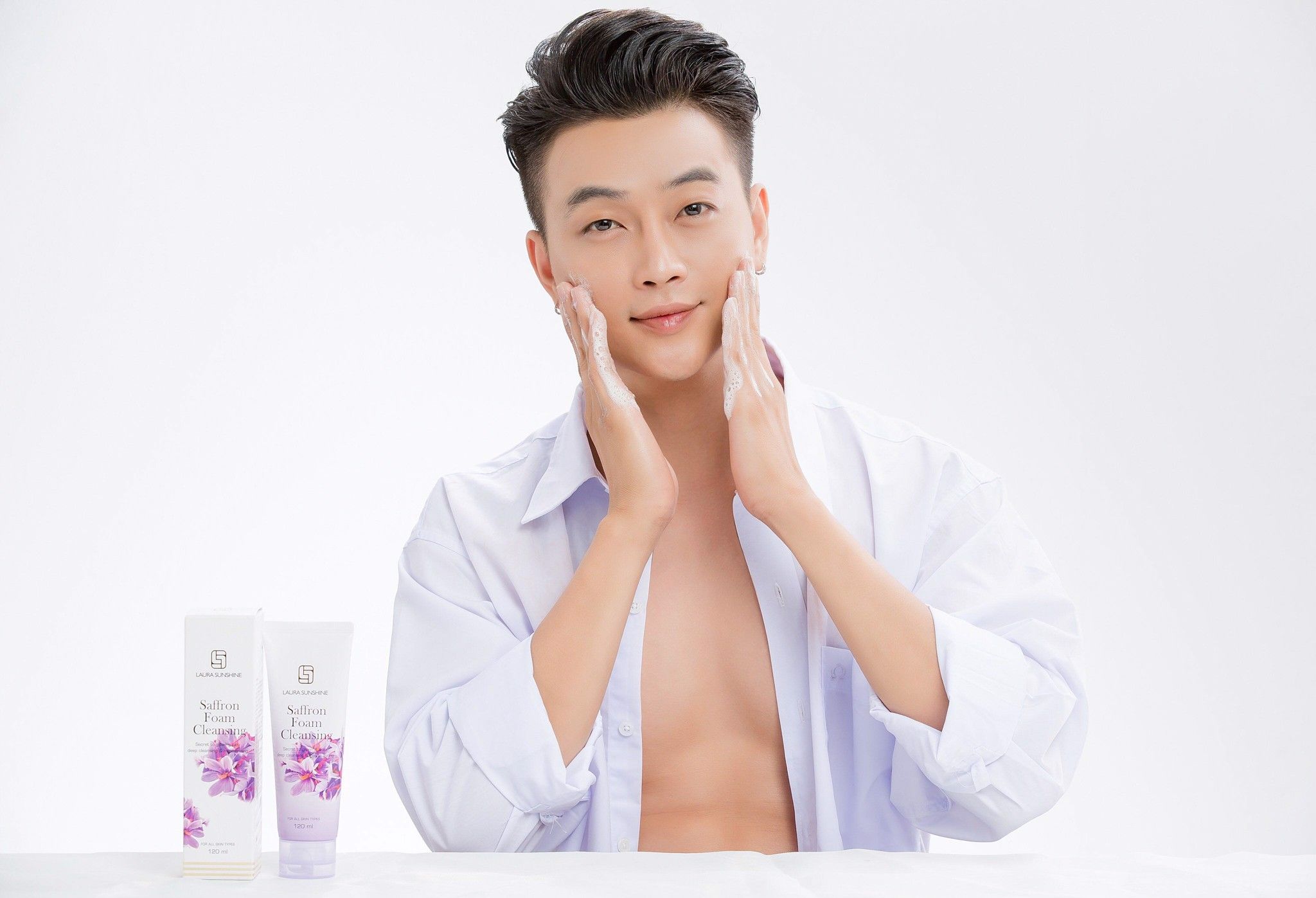 Saffron Foam Cleansing Sữa rửa mặt chiết xuất nhụy hoa nghệ tây