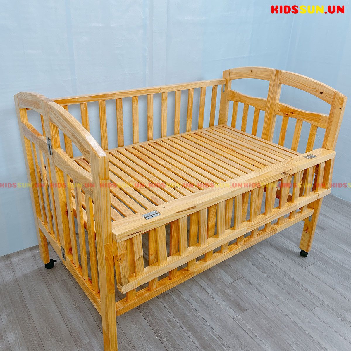 Giường Cũi Gỗ Thông Xuất Khẩu Màu Tự Nhiên - Đẹp Sang Trọng