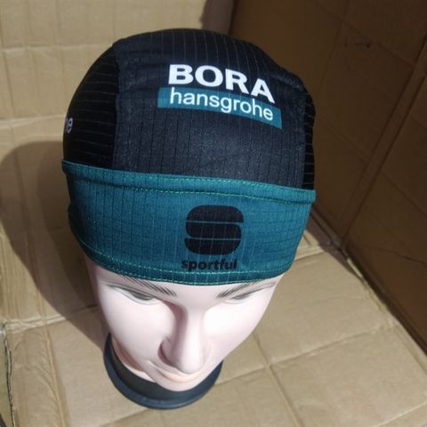 Mũ vải buộc dây Bora