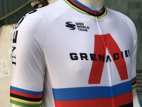 Bộ quần áo ngắn đạp xe Granadier 2021