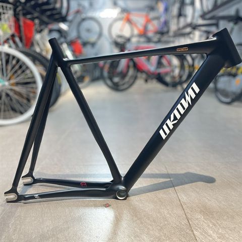 Khung Fixed Gear Unkown spectrum kèm càng trước và cọc yên