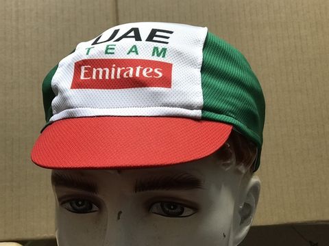 Mũ vải lưỡi trai UAE