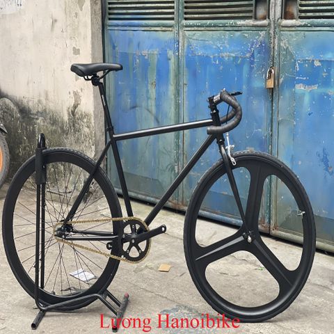 Xe đạp Fixed Gear cơ bản bánh sau 4cm bánh trước 3 đao