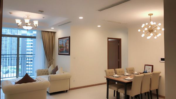  CĂN HỘ 3 PHÒNG NGỦ VINHOMES CENTRAL PARK VÀO NGAY GIÁ TỐT 