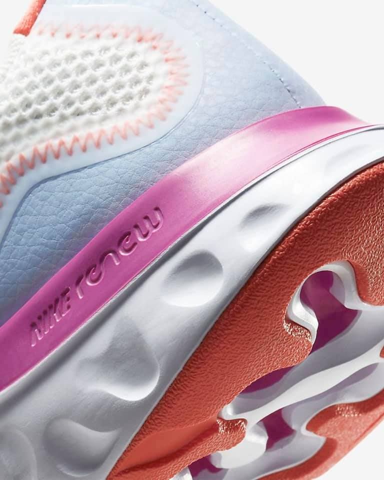 NIKE WMNS Renew Run CK6360 100