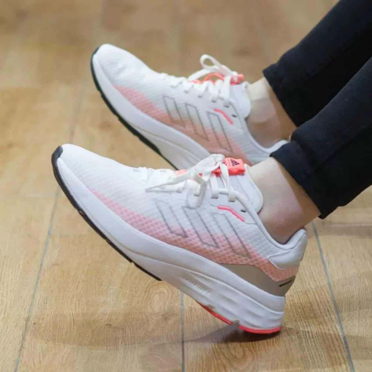 GIÀY ADIDAS CHÍNH HÃNG SPEED MOTION GX0570