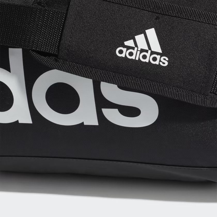Túi Duffel Logo Essentials Cỡ Vừa GN2038