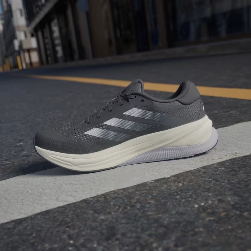 Giày adidas chính hãng Supernova Solution IF3005