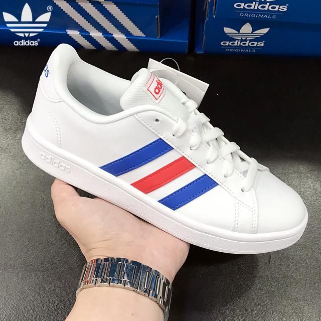 ADIDAS CHÍNH HÃNG - GRANDCOURT BASE EE7901