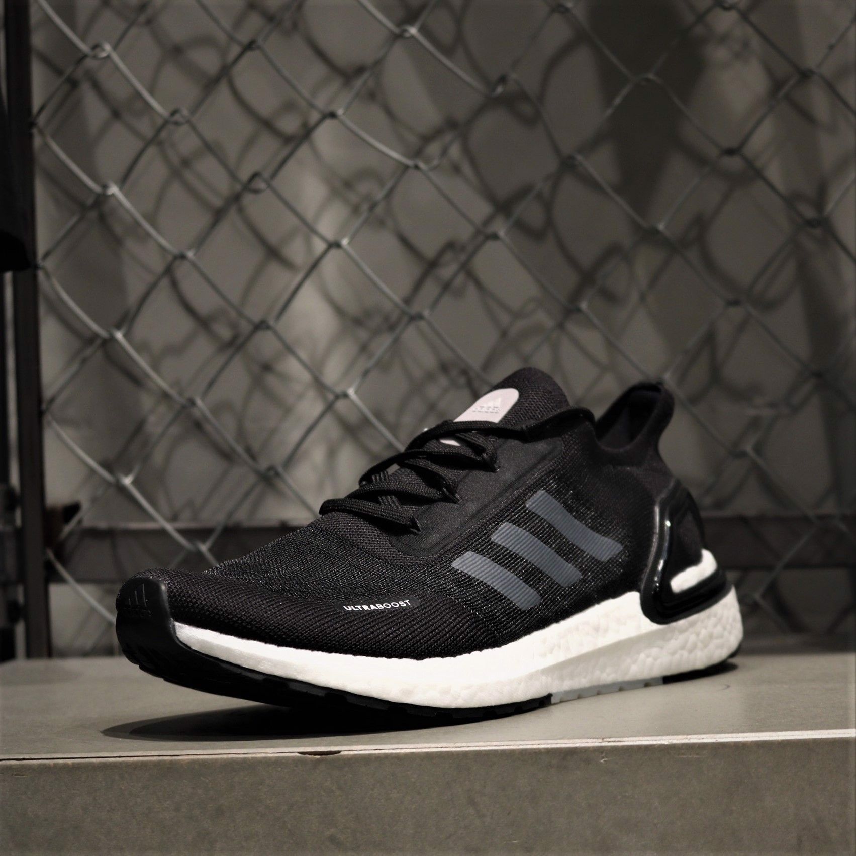 ADIDAS ULTRABOOST SUMMER.RDY EG0748