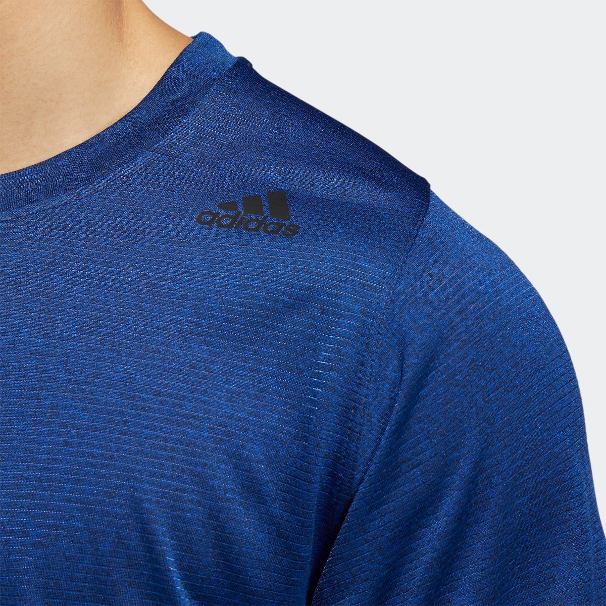 ÁO T-SHIRT ADIDAS FH7953