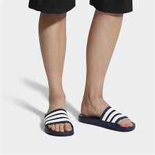 DÉP ADILETTE AQ1703