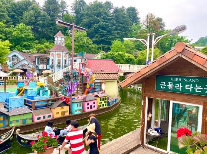 [BUSAN SEOUL 6N5Đ] SEOUL TRẢI NGHIỆM TÀU CAPSULE - BIỂN GWANGALLI - CÔNG VIÊN GIẢI TRÍ LỚN NHẤT HERB ISLAND