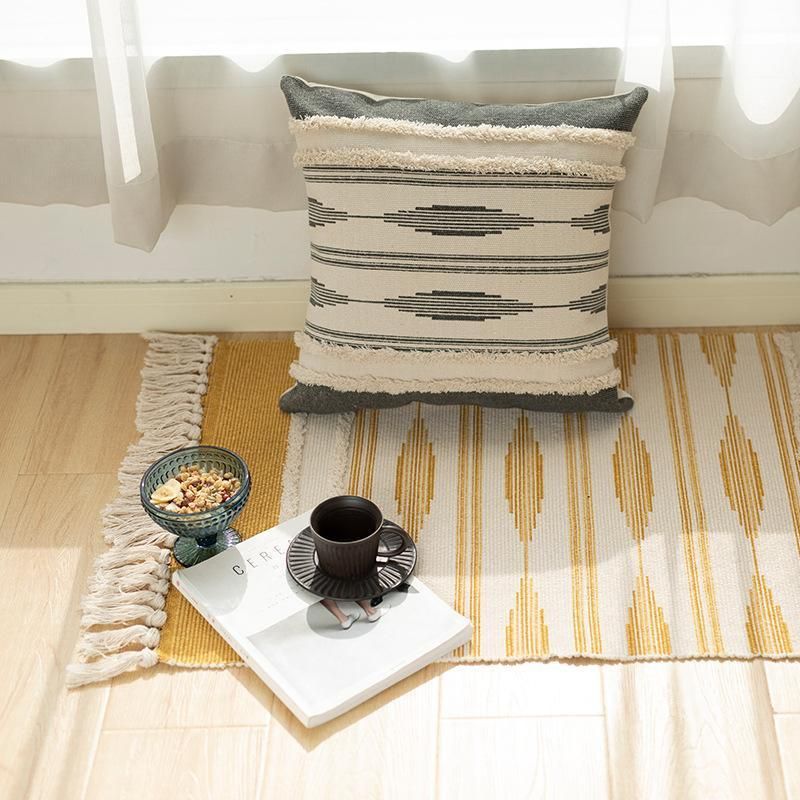 PATTERN CARPET