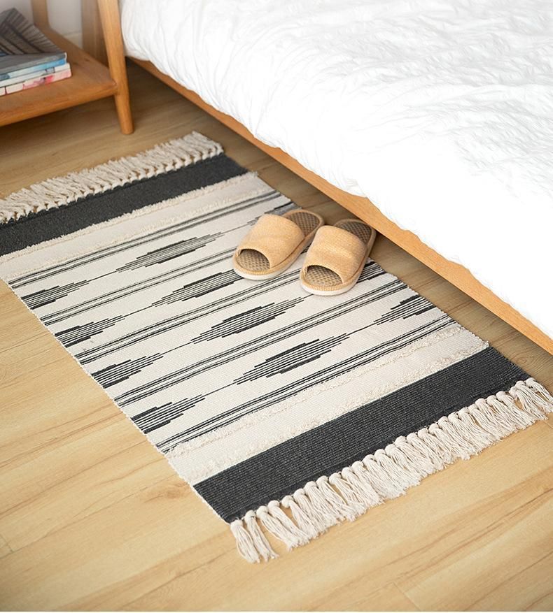 PATTERN CARPET
