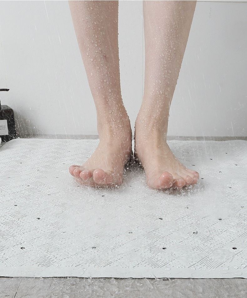 Bathroom rubber rug