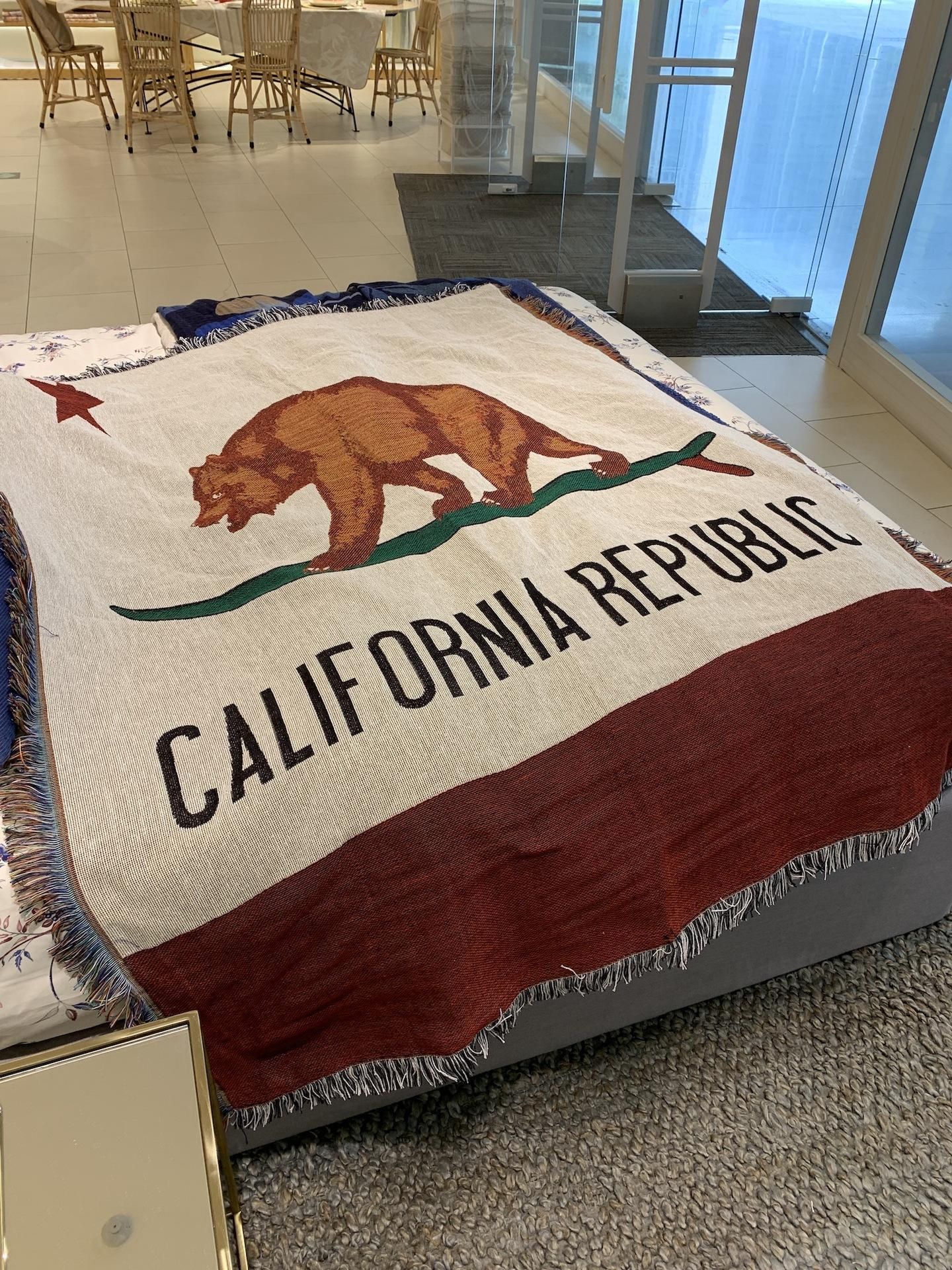 Thảm California Republic