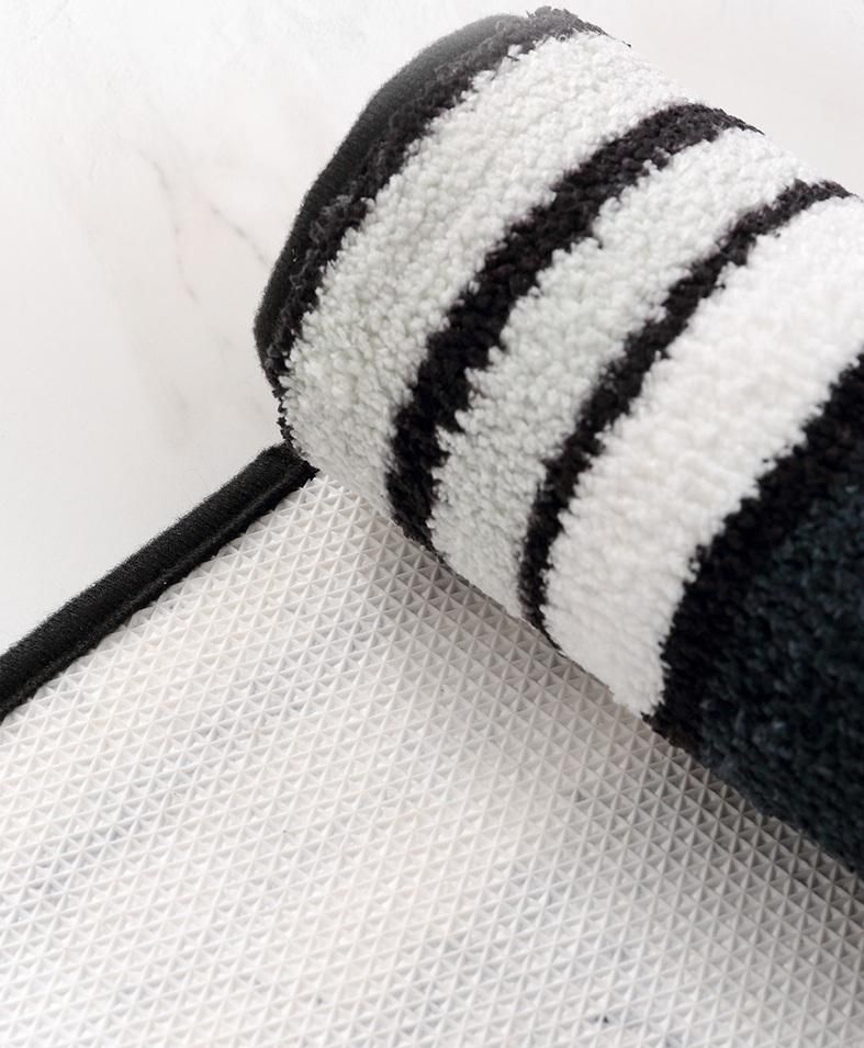 CONVERSE RUG