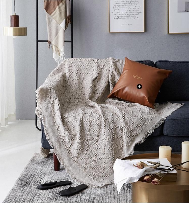 Modern simple solid color