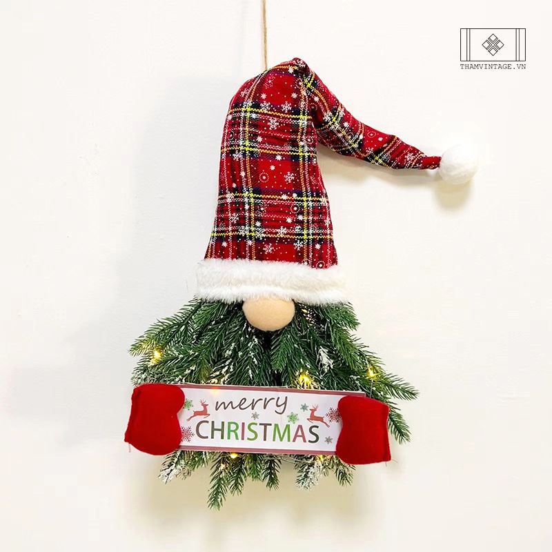 ÔNG GIÀ NOEL TỪ LÁ THÔNG TREO CỬA