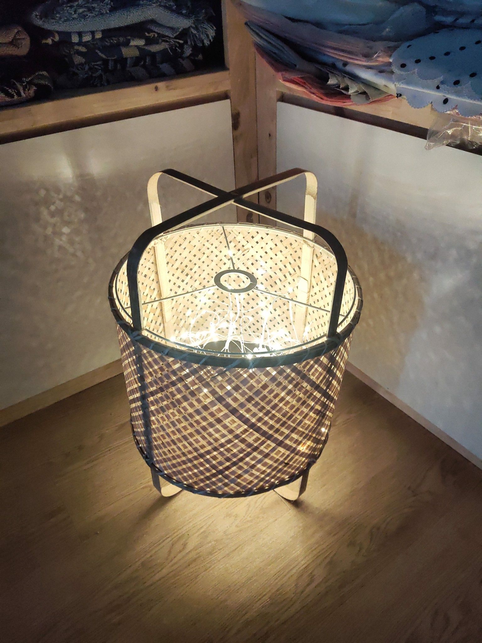 LỒNG ĐÈN / LANTERN