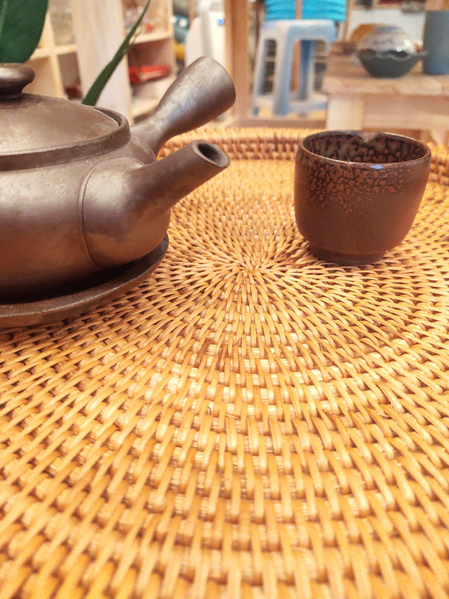 BÀN MÂY / TABLE