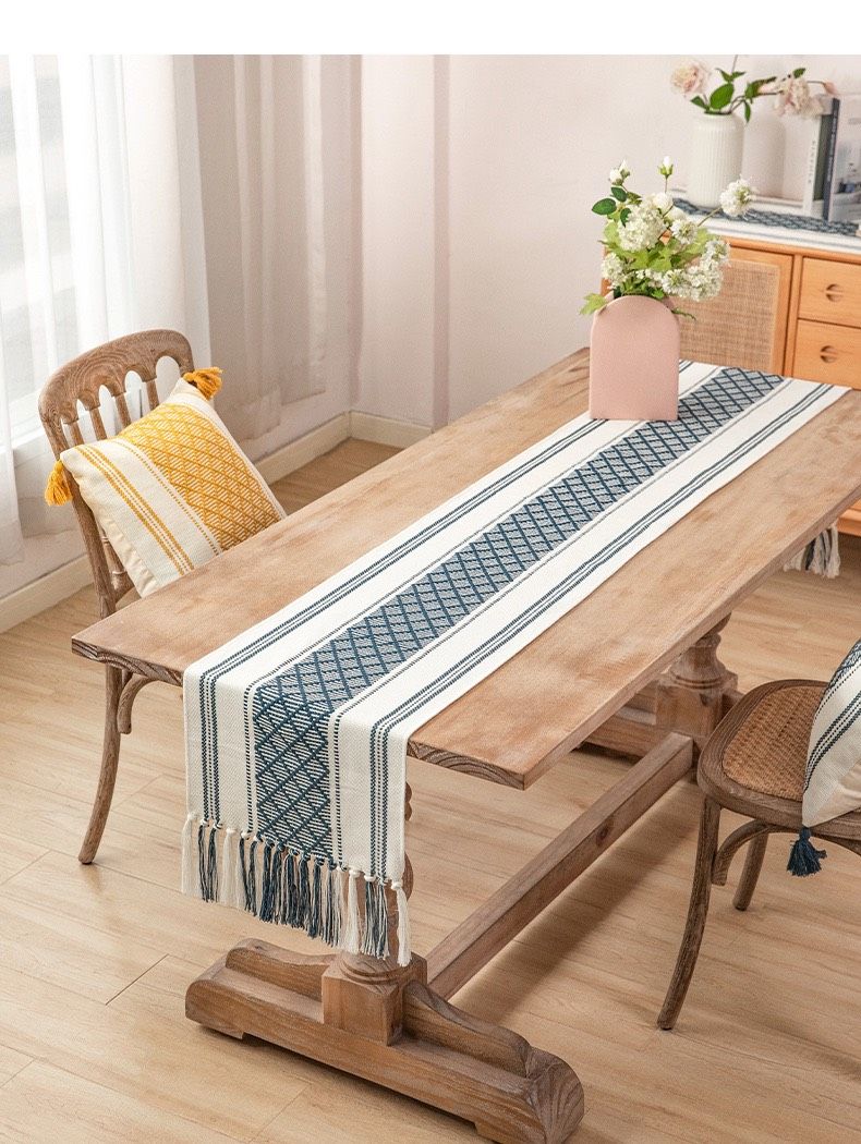 Table runner thêu sợi đan royal