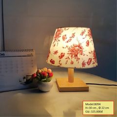 HT Đèn bàn trang trí thân gỗ, chao hoa H=30cm, D22cm (giá không bóng) B094 HTDBTR-009