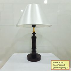 HT Đèn bàn trang trí thân gỗ, chảo vải trắng (giá không bóng) B059 HTDBTR-021