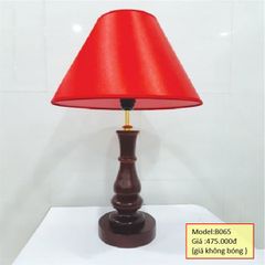 HT Đèn bàn trang trí thân gỗ, chao vải đỏ (giá không bóng) B065 HTDBTR-029