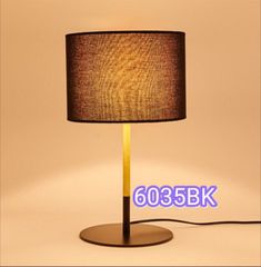 Đèn bàn thân hợp kim đen chao trụ tròn đen DB6035 VLDBHK-022-BK