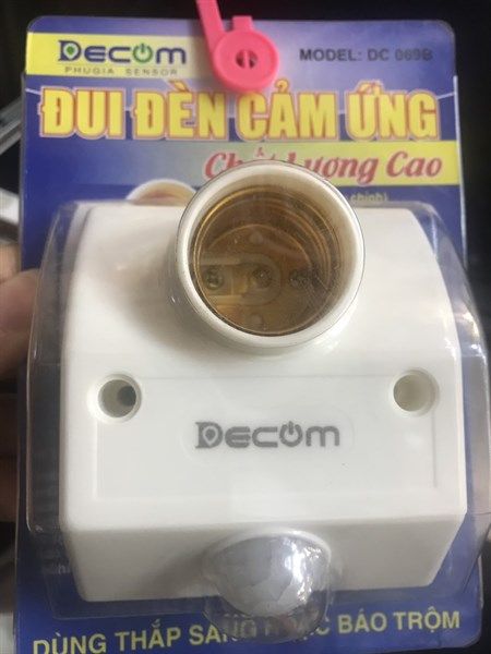 DECOM đui đèn cảm ứng DC069