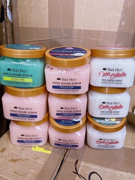 Tẩy Tế Bào Chết Body Tree Hut Shea Sugar Scrub 510g