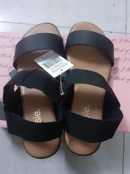 Giày Kensie