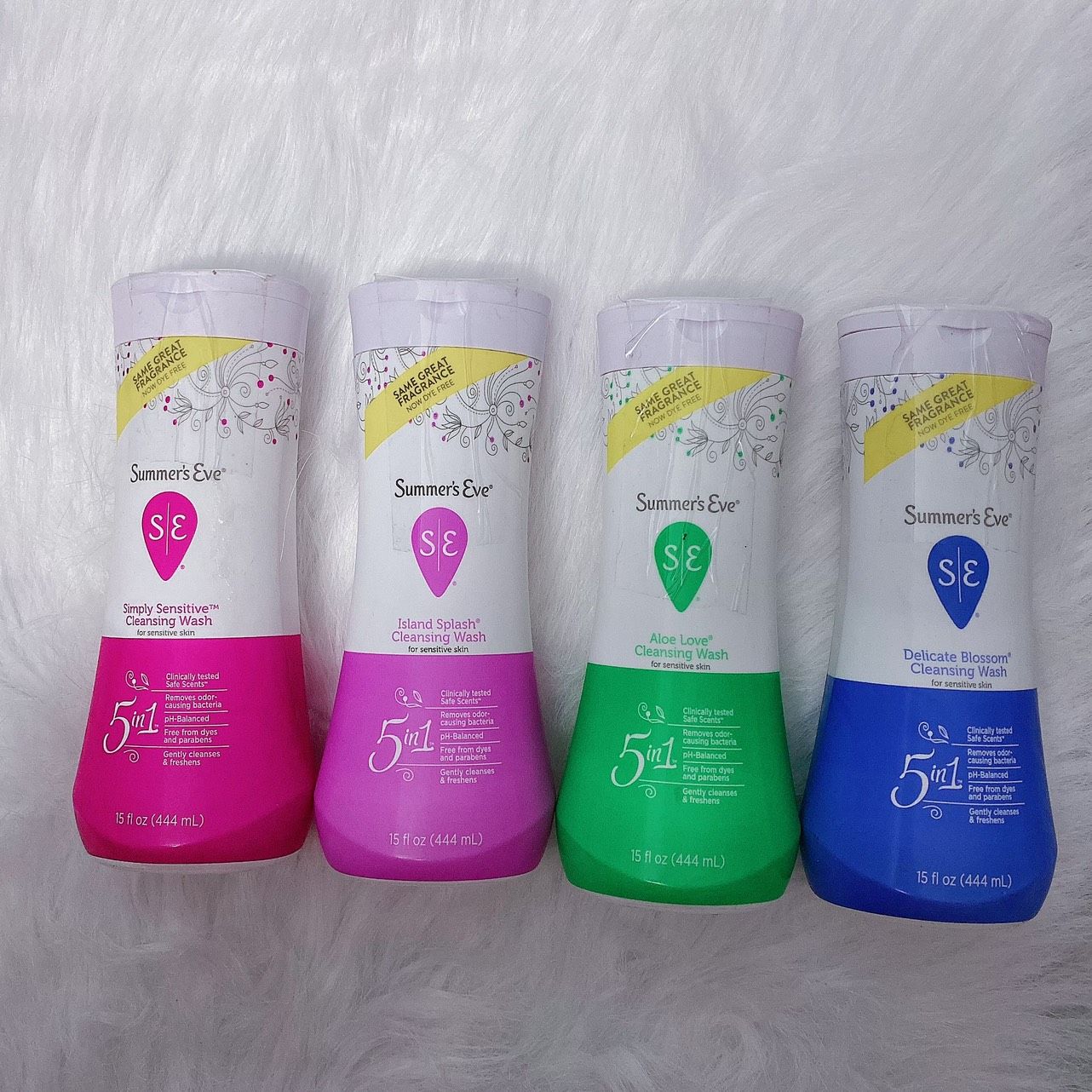 Dung dịch vệ sinh phụ nữ Summer’s Eve 444ml