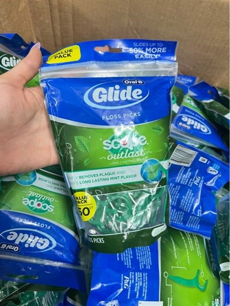 Tăm chỉ nha khoa Oral-B Glide Scope Outlast Floss Picks Mint 150 cái