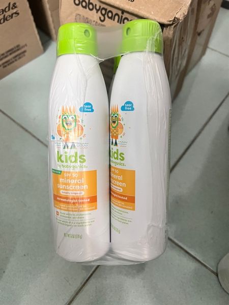 Xịt chống nắng babyganic 6oz