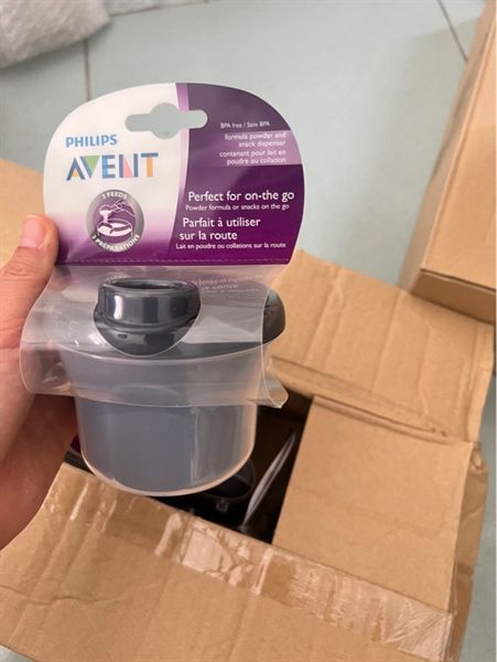 Hộp chia sữa Avent ( xám)