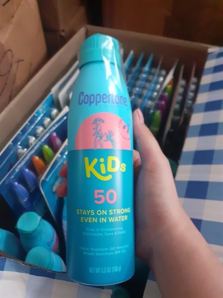 Xịt chống nắng chi trẻ Coppertone Kids Sunscreen Spray SPF50 156g