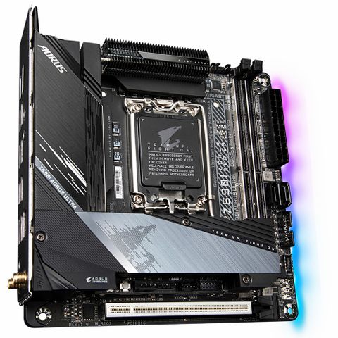  GIGABYTE Z690I AORUS ULTRA PLUS DDR5 