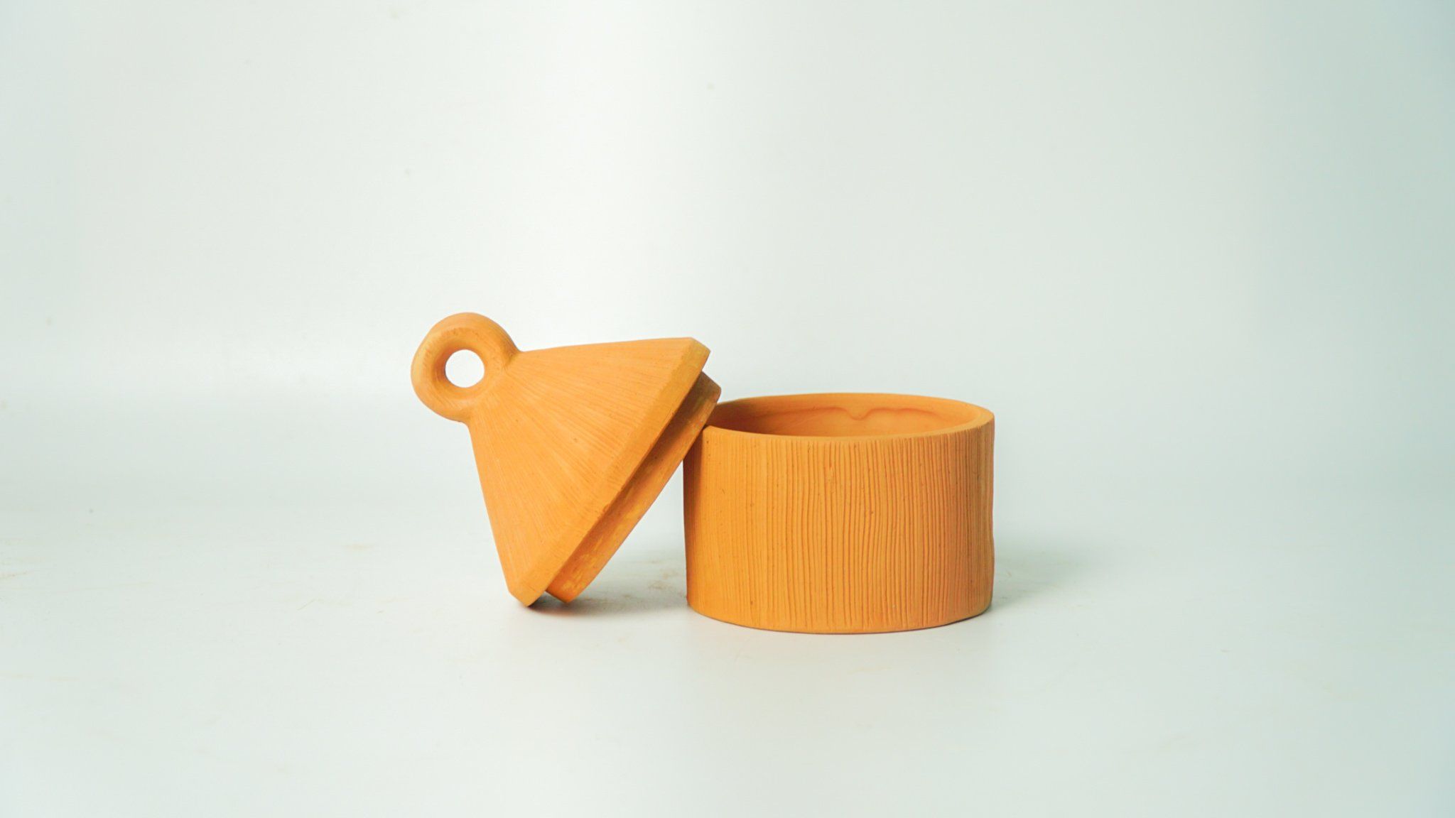 Hũ Đất Nung Handmade Có Nắp - HD11