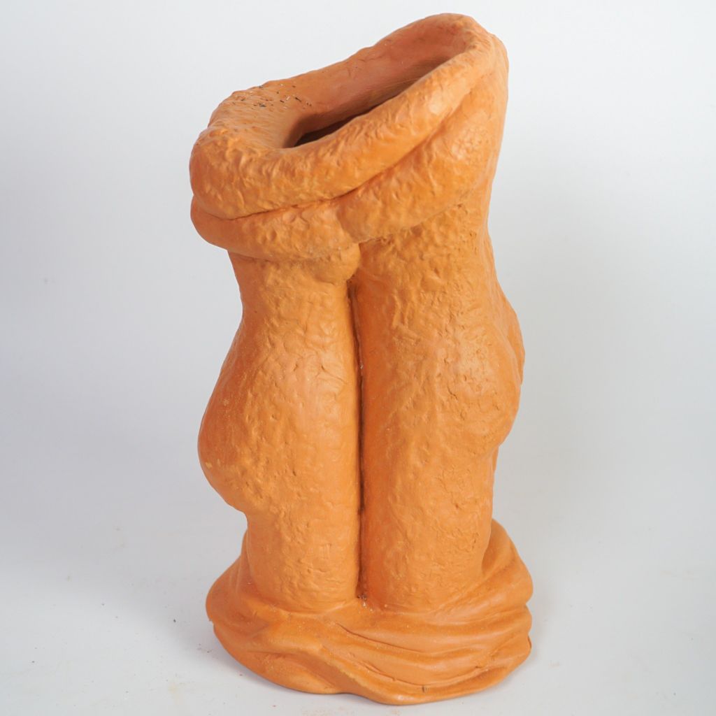Lọ Hoa Đất Nung - The Kiss - Nụ Hôn - LH53