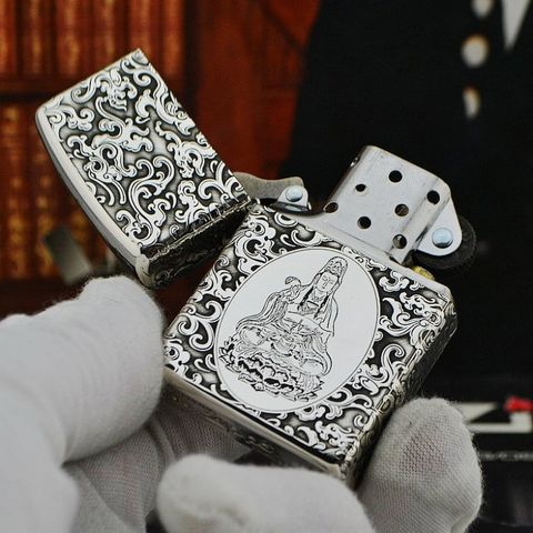 Bật lửa Zippo Bạc nguyên khối khắc Quan Thế Âm Bồ Tát 4 mặt - ZB30