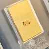 Set Bật Lửa Zippo Khay Mica Gold Plated Emblem Vàng Khối Đính Đá Quý Cực Hiếm Gặp Giá Trị Sưu Tầm Cực Cao Đời 6 Vạch Huyền Năm 1984 ZS62