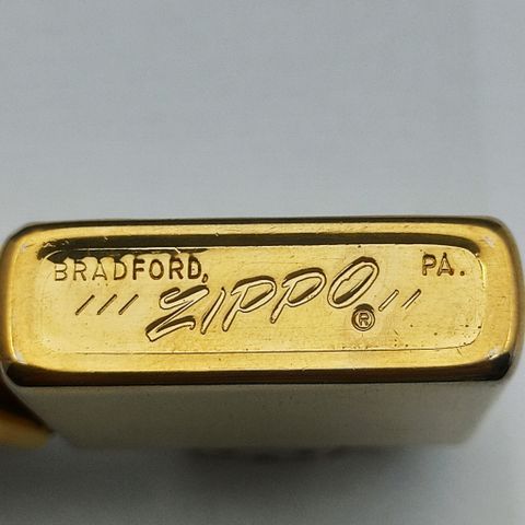 Bật Lửa Zippo Mạ Vàng Gold Plated Đời 5 Vạch Sắc Năm 1977 Rất Hiếm, Qua Sử Dụng ZQHU97