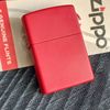 BẬT LỬA ZIPPO SƠN TĨNH ĐIỆN ĐỎ Z232