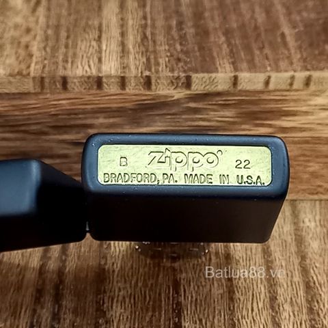 Zippo 48182 – Zippo Kimono Design Black Matte Mã Sản Phẩm ZM107